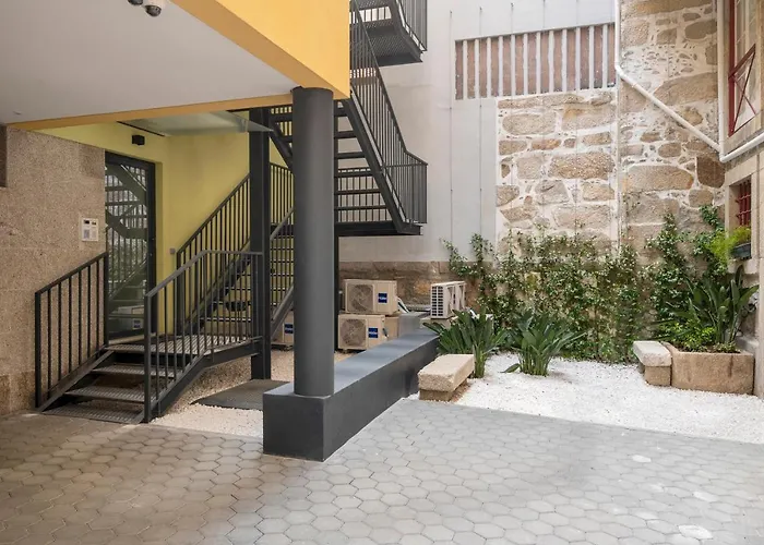 Byobu Apartment, By Bolhao Residences