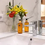 Byobu Apartment, By Bolhao Residences Apartmán *